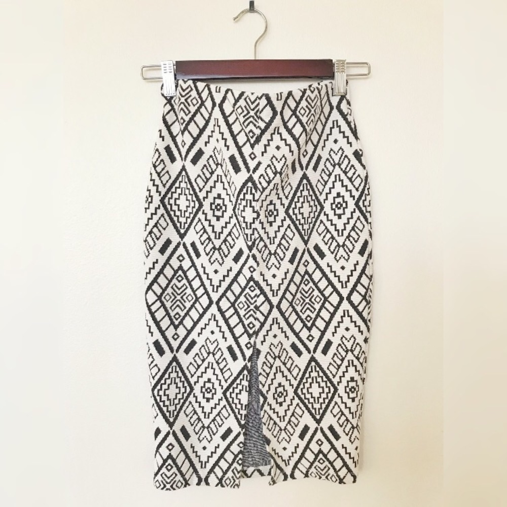 Zara pencil skirt